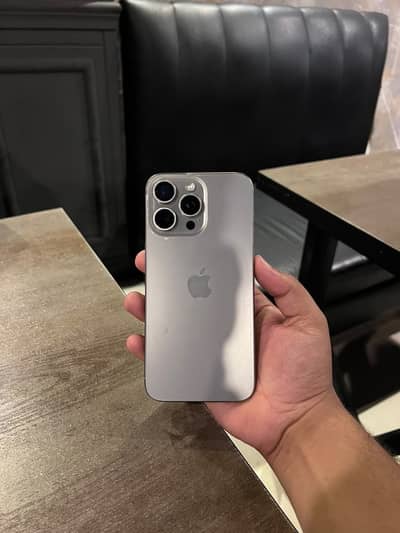 Apple iPhone 15 Pro Max