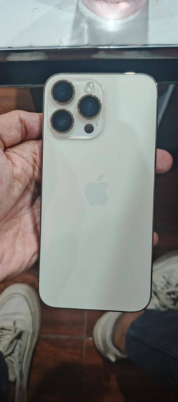 Iphone 14 pro Max 3