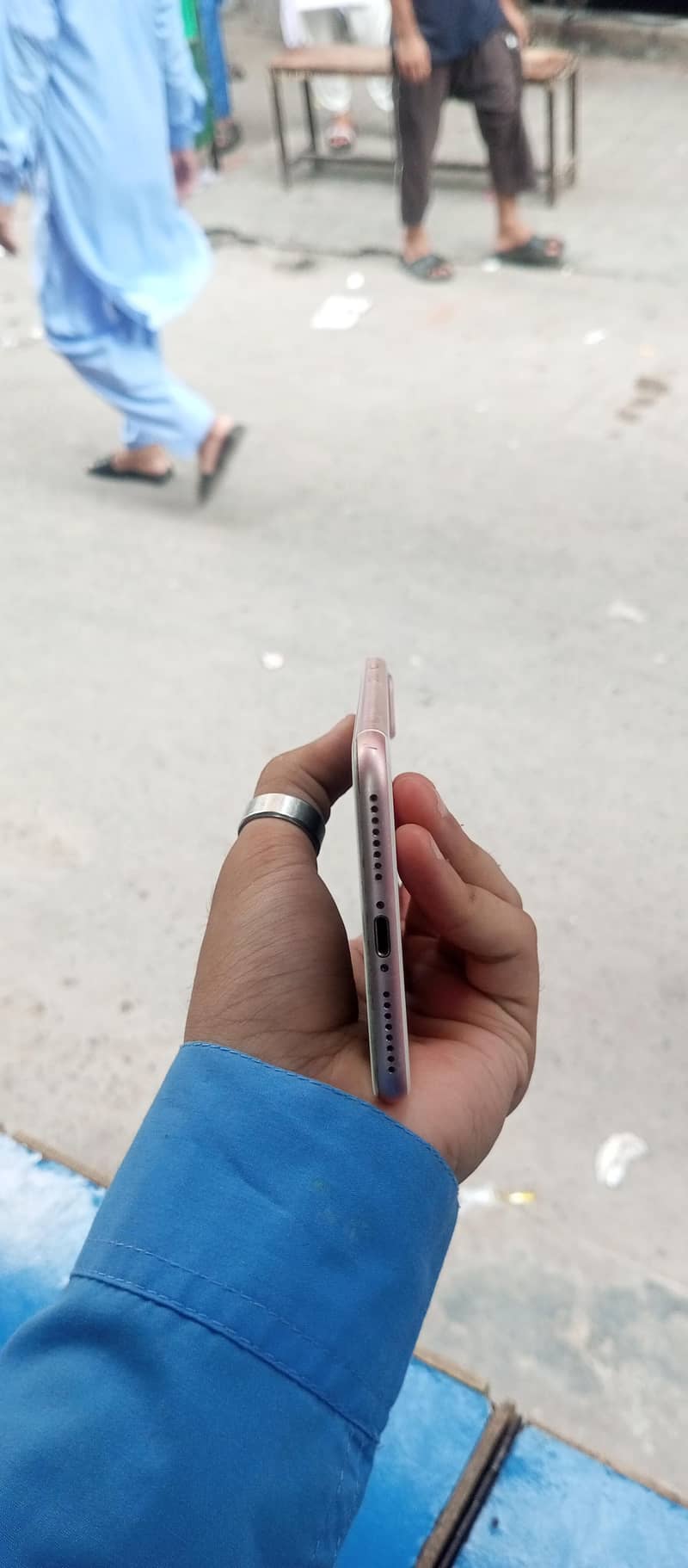 Apple iPhone 7 Plus 3