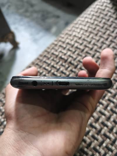 Realme C25Y