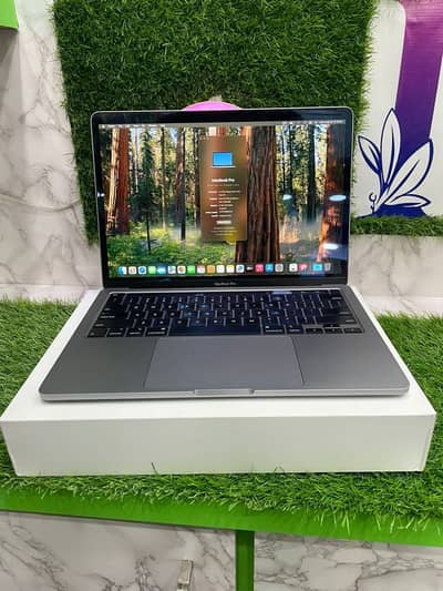 apple macbook pro 2020 with box 256 gb