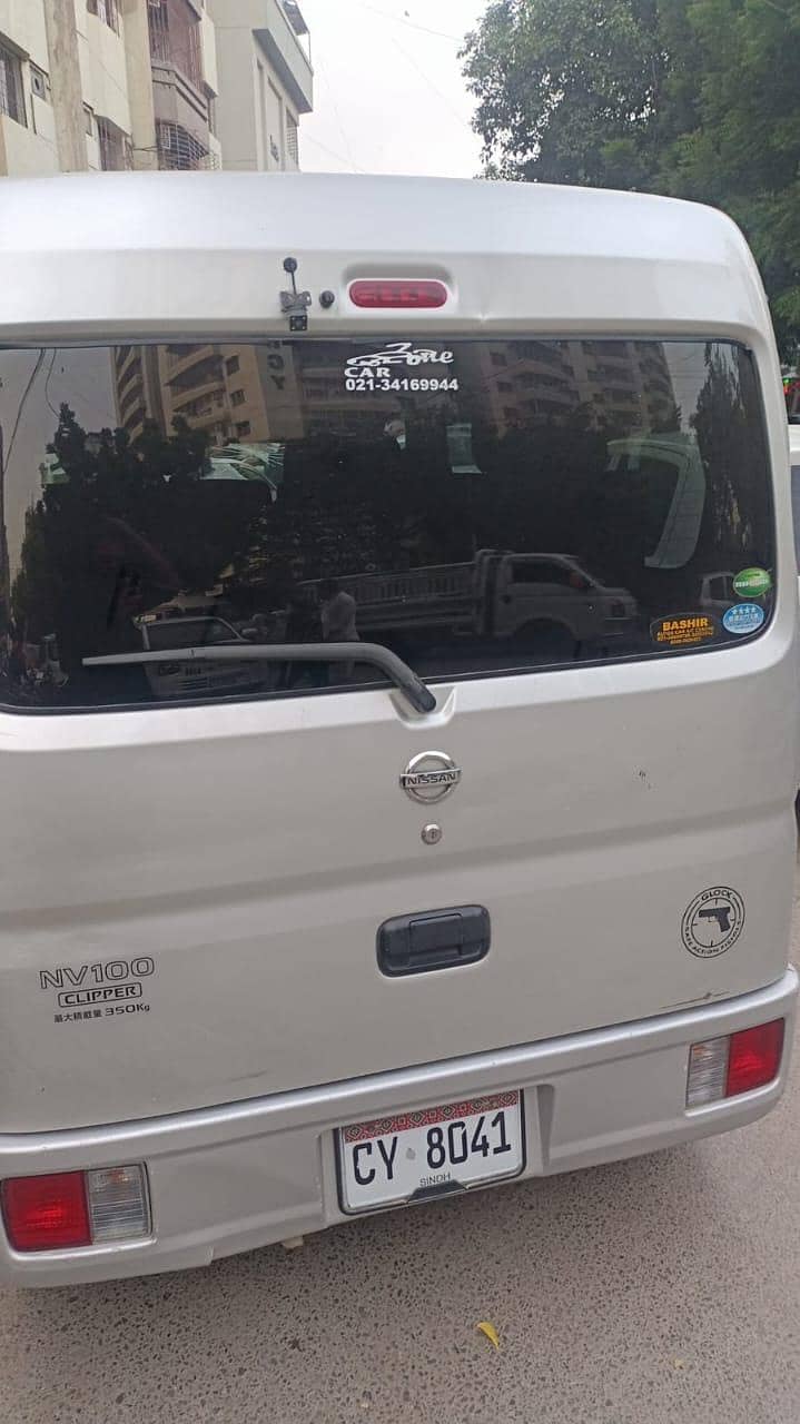 NISSAN CLIPPER 1