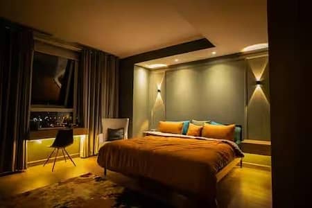 1 BEDROOM WITH MAID ROOM+ POWDER ROOM FULLY FURNISHED APARTMENT