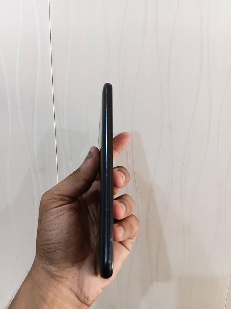 Samsung Mobile A04e 5