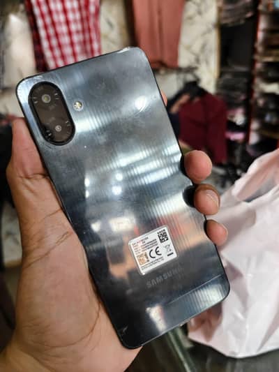 Samsung Mobile A07 in warrenty