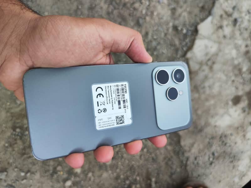 Tecno Spark 40 0