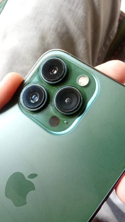 Apple iPhone 13 Pro