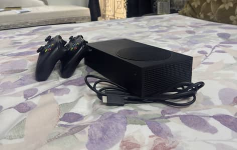 Xbox Series S black 1tb edition; good condition with two controllers