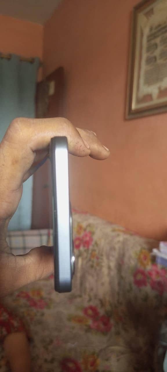 realme note 70 4