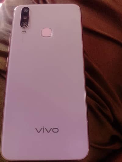 Vivo Y17