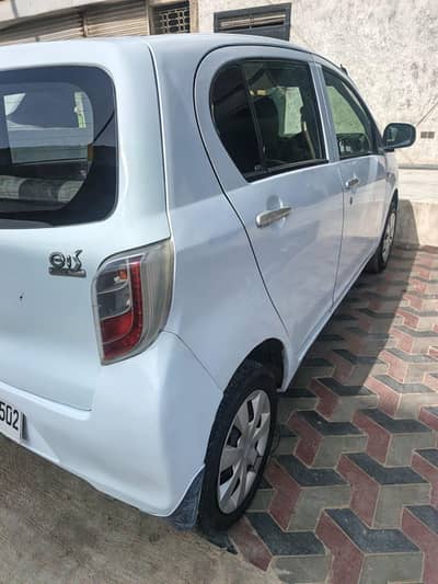 Daihatsu Mira 2013