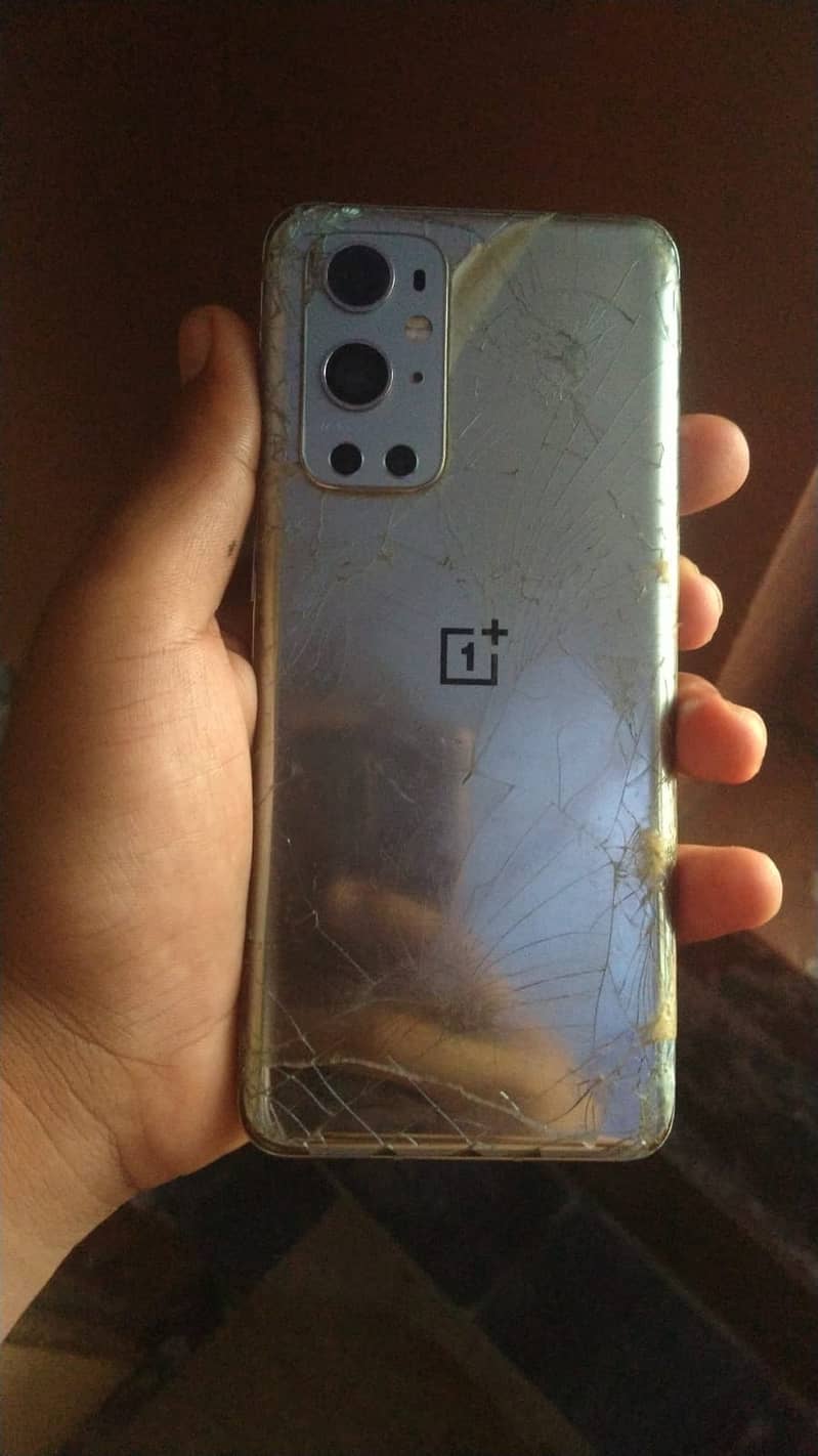 One Plus 9 Pro 1
