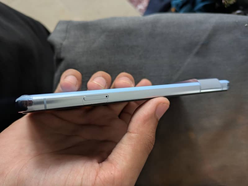 Google Pixel 8 Pro 4