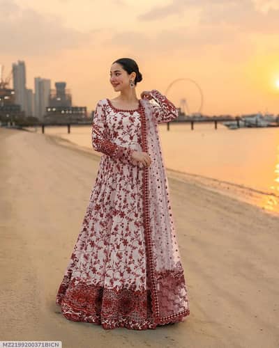 3 pc women's stitched lawn printed maxi
