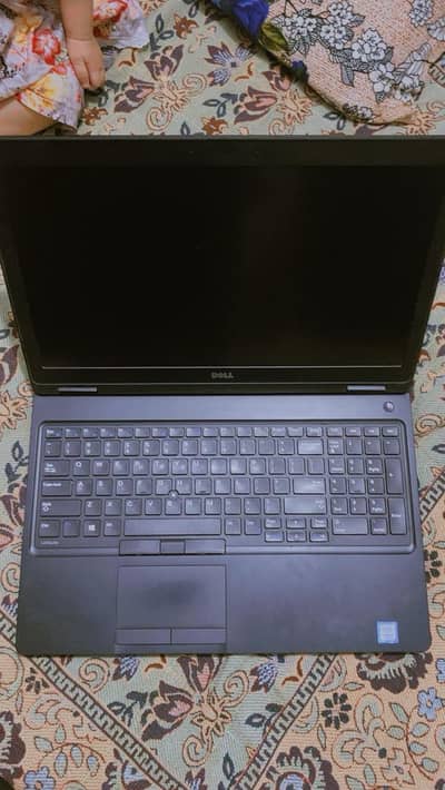 Dell Core i5 7 generation 238gb storage proccessor 7300