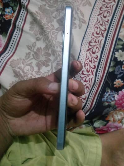 OPPO A18