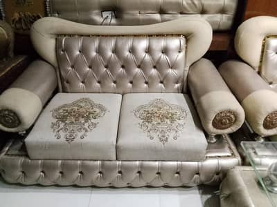 Use sofa set