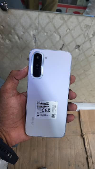 Infinix Hot 70