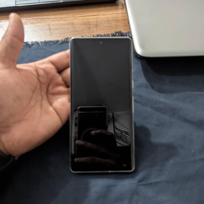 Google Pixel 7 Pro 6