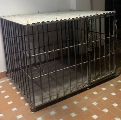 2 dogs iron Movable cage