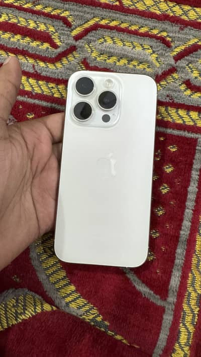 Apple iPhone 15 Pro