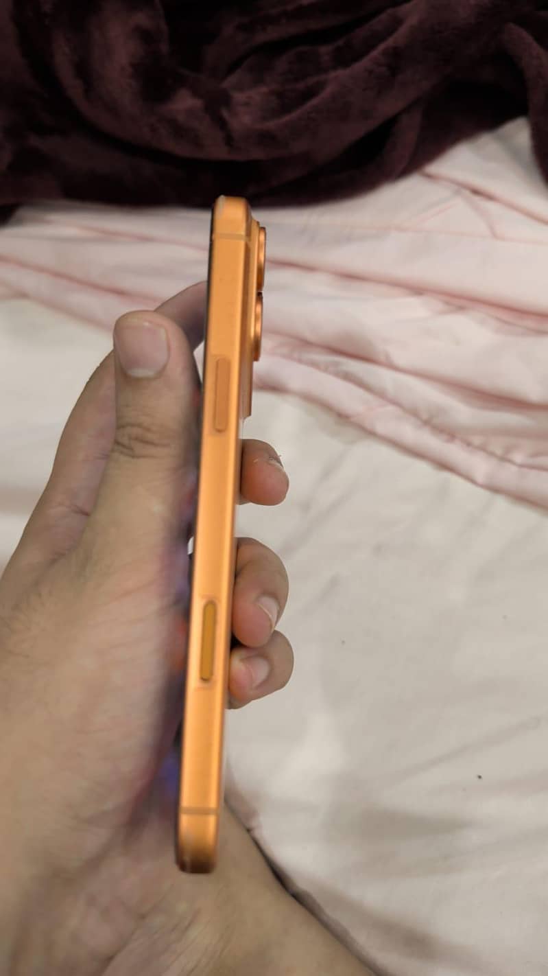 Apple iPhone 17 Pro Max 1