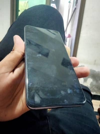 one plus 9 5g panel available