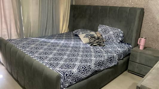 king size bed without matress dressing bed with 2 side tables