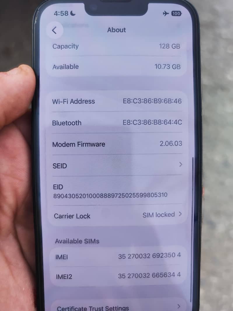 iphone 16e 5