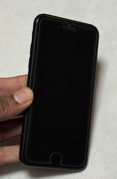 Apple iPhone SE 2020