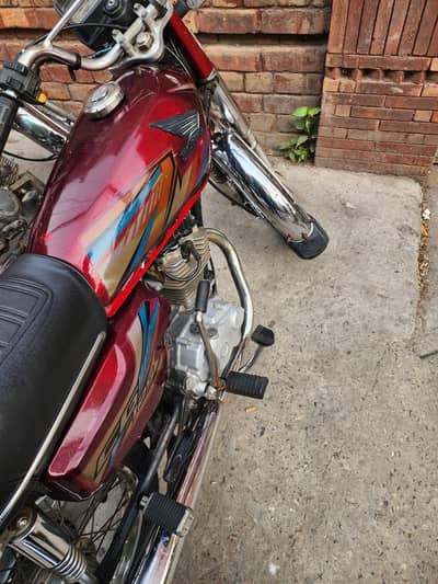 Honda 125 2018 model exchange with 70