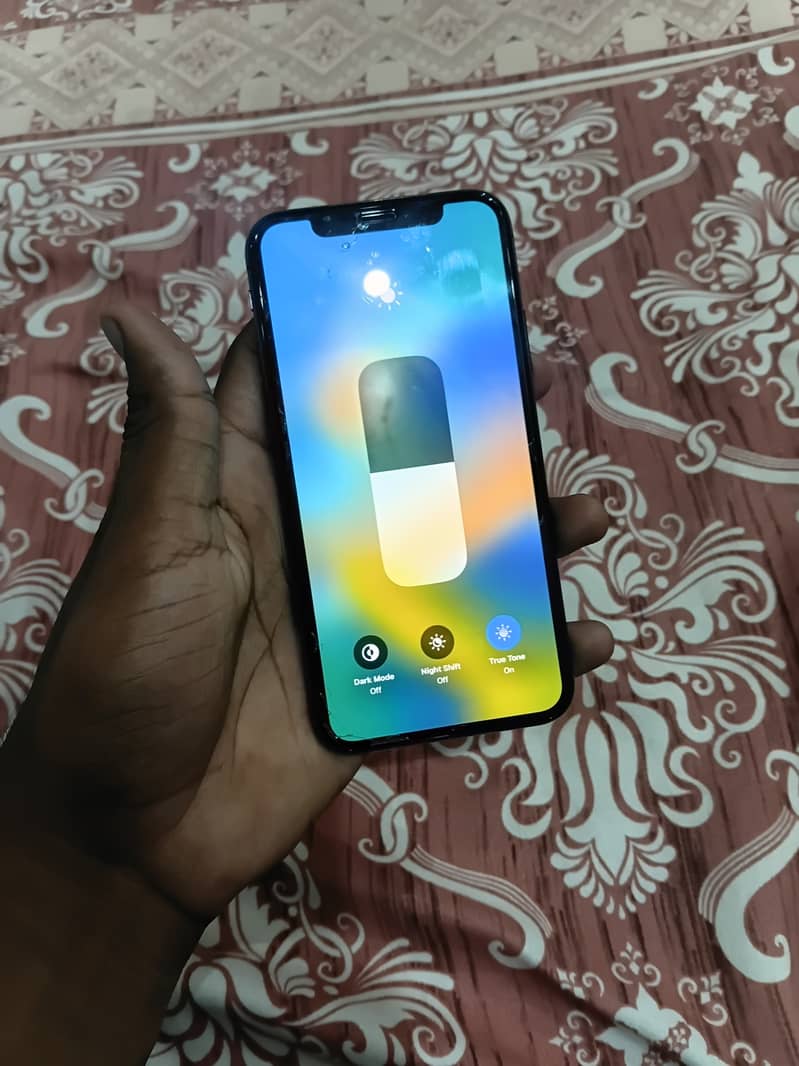 Apple iPhone X 2