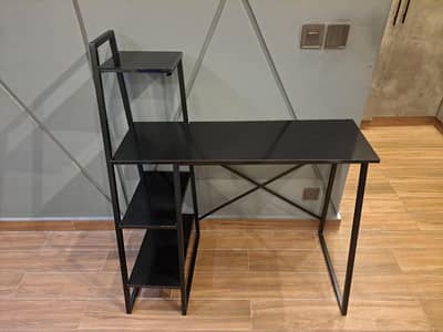 Modern Computer Table for sale in Bahria Town Phase 8 Rawalpindi