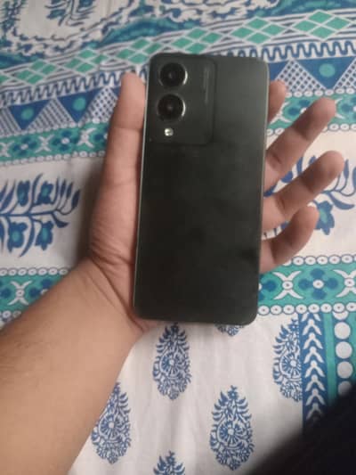 Vivo Y17
