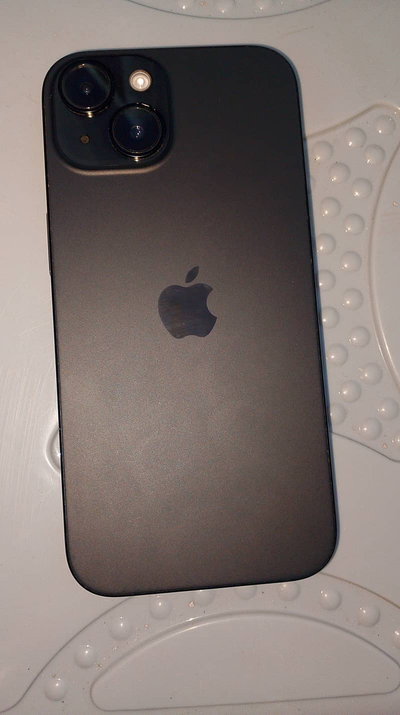 Apple iPhone 15 5