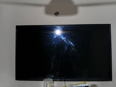 oscar led TV