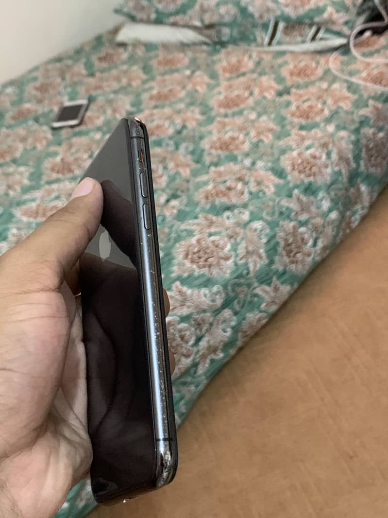 Apple iPhone X 8
