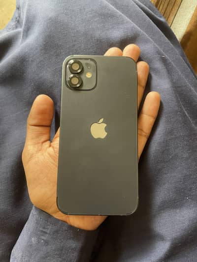 Apple iPhone 12