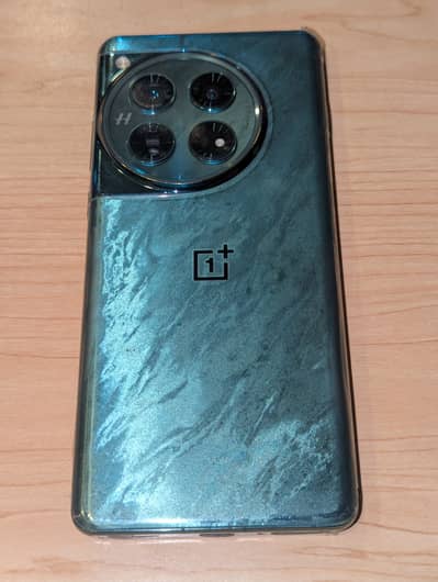 OnePlus 12 16GB/512GB | Official PTA Approved | Snapdragon 8 Gen 3