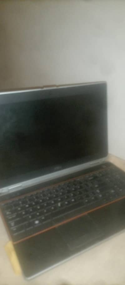 best working laptop dell latitude E6520