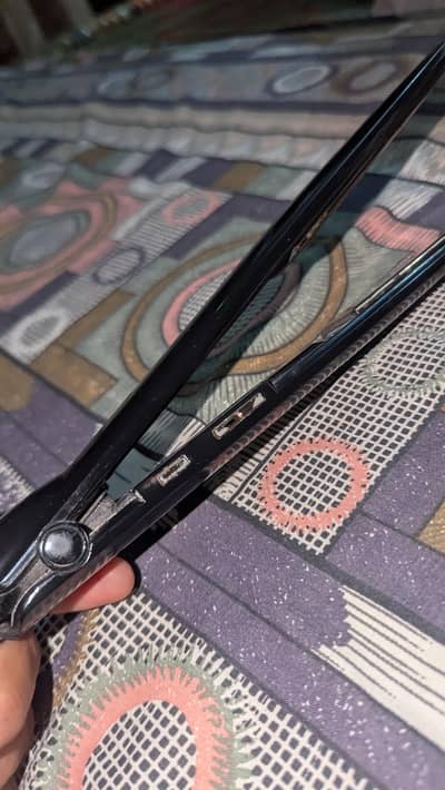 hair straightener