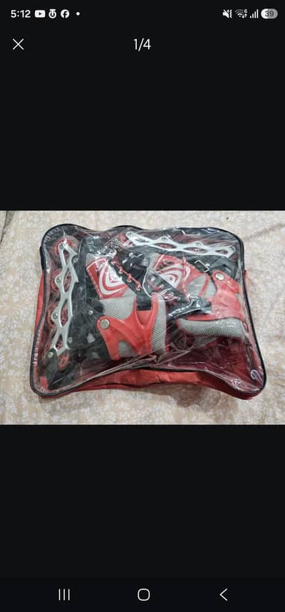 Skating shoes size adjustable very good condition like new
