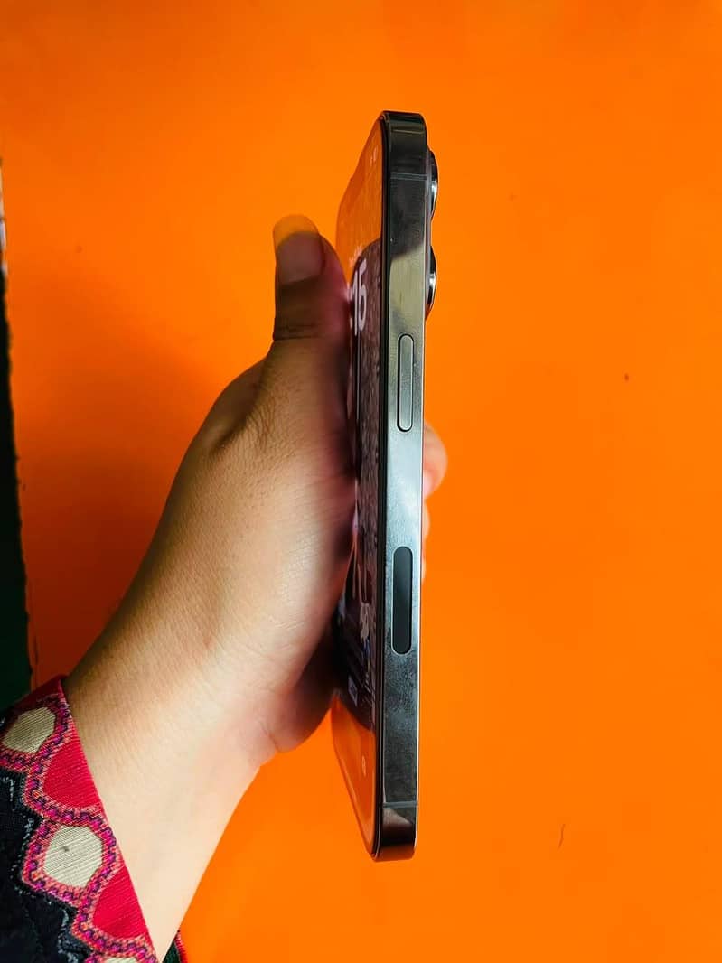 Apple iPhone 13 Pro 3