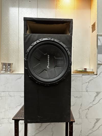 Pioneer Woofer With Box