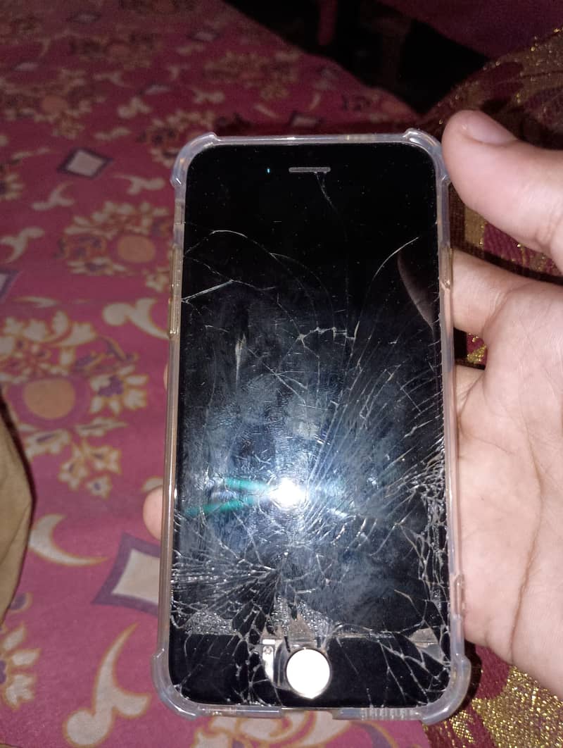 Apple iPhone 6 10