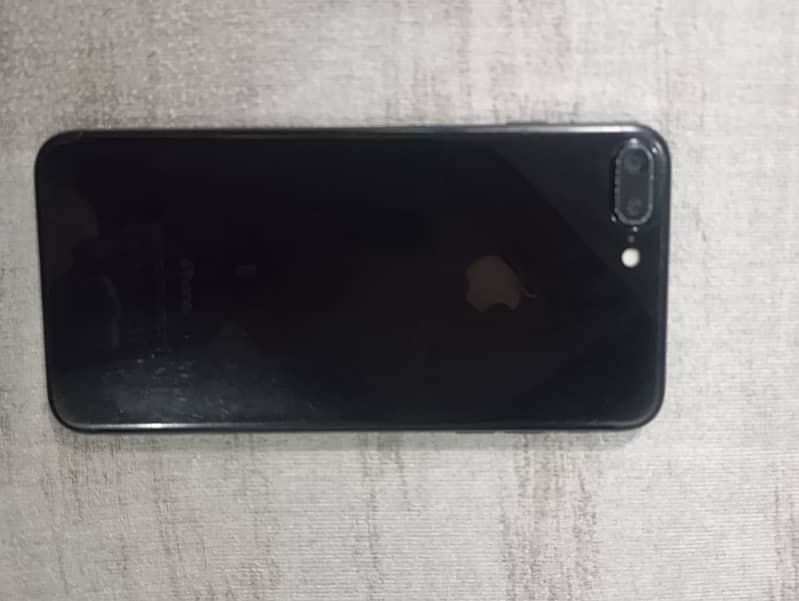 Apple iPhone 7 Plus 1