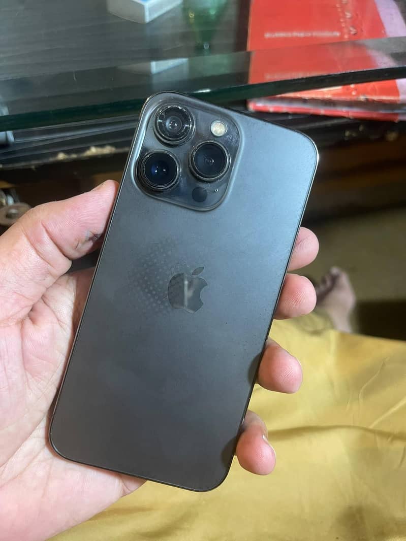 iPhone 13pro 1