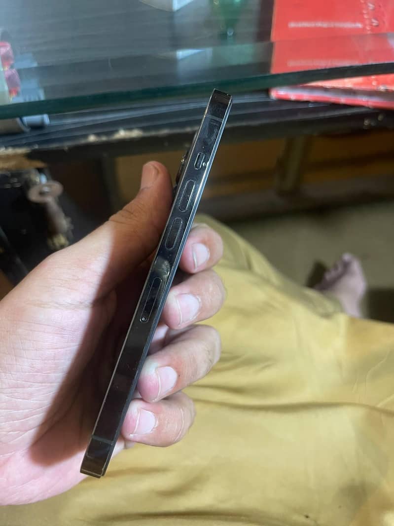 iPhone 13pro 3
