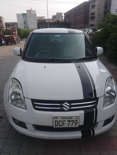 Suzuki Swift 2016 number 03357130909