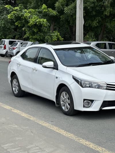 Toyota Altis Grande 2015